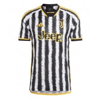 Camisa de Futebol Juventus Paul Pogba #10 Equipamento Principal 2023-24 Manga Curta
